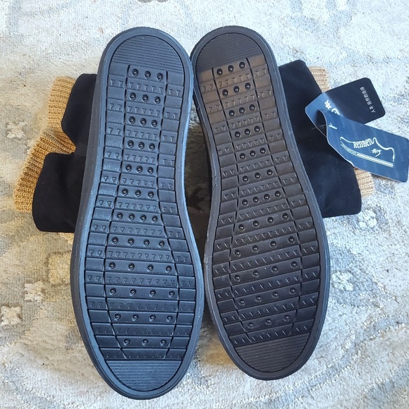 Renben Booties - Picture 4 of 5